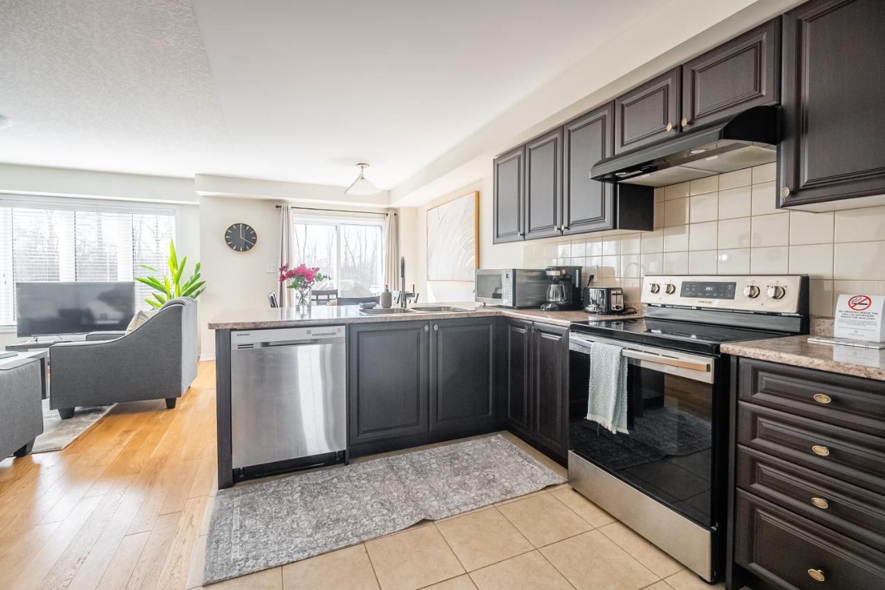 New 3Br Townhouse, Minutes To Niagara Falls And Brock University By Globalstay 索罗尔德 外观 照片