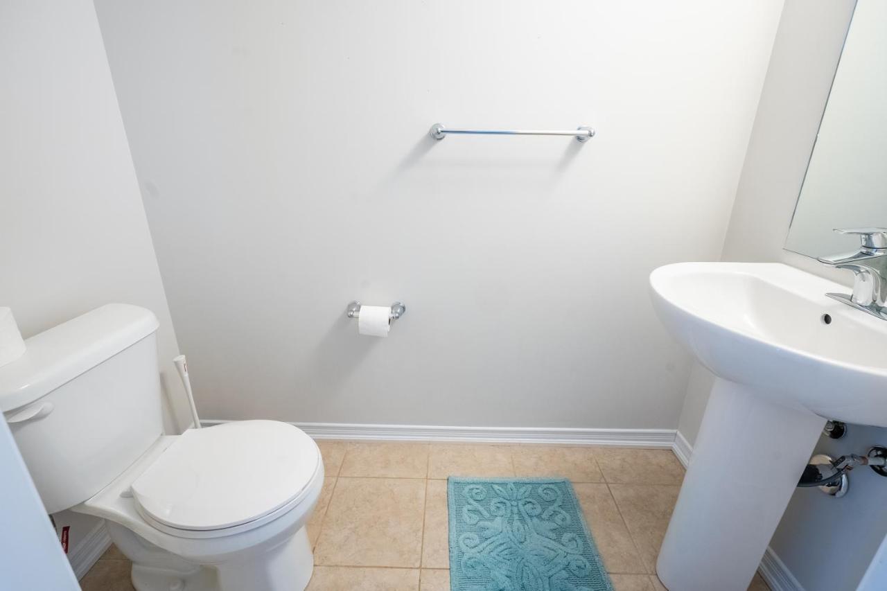 New 3Br Townhouse, Minutes To Niagara Falls And Brock University By Globalstay 索罗尔德 外观 照片
